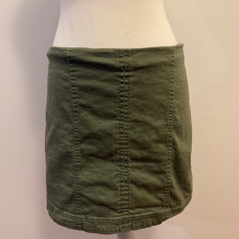 Altar'd State Skirt Green Mini Cargo SIze L